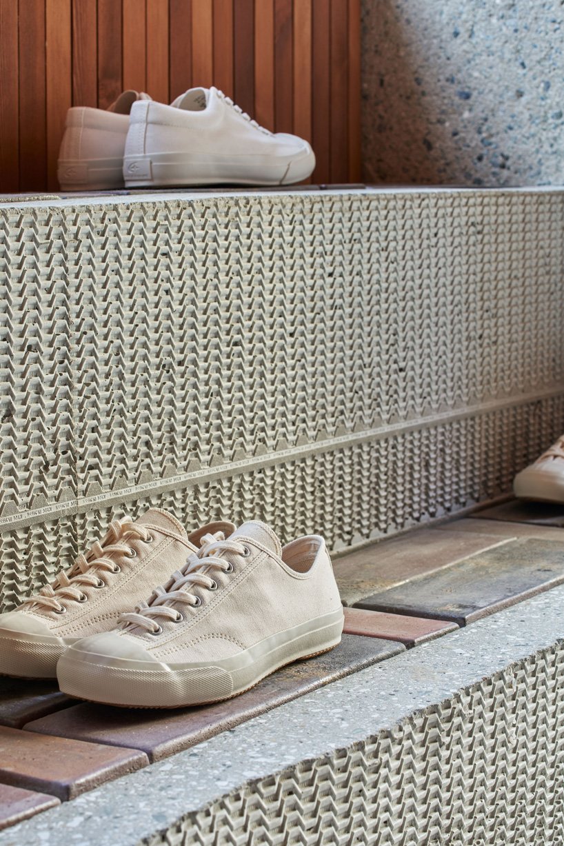 toru Shimokawa 的“also Moonstar”旗舰店颂扬日本工艺 toru Shimokawa 的“also Moonstar”旗舰店颂扬日本工艺