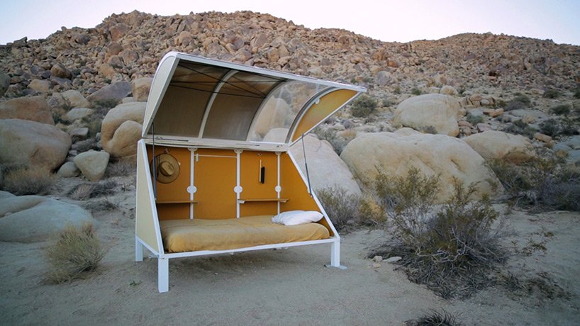 短片讲述了艺术家 andrea zittel 在实验性“马车车站营地”的生活