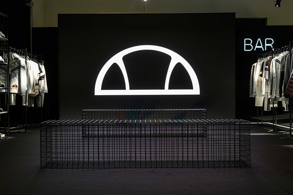 Best Company e Ellesse 展览装置由 Wea / Pitti Uomo 97 / Fiat lux 设计