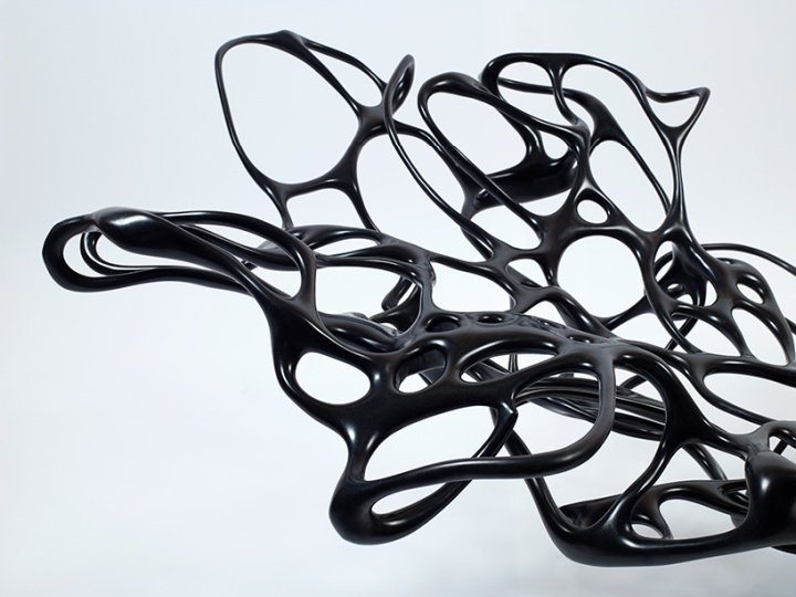 Mathias Bengtsson 设计的生物形态家具