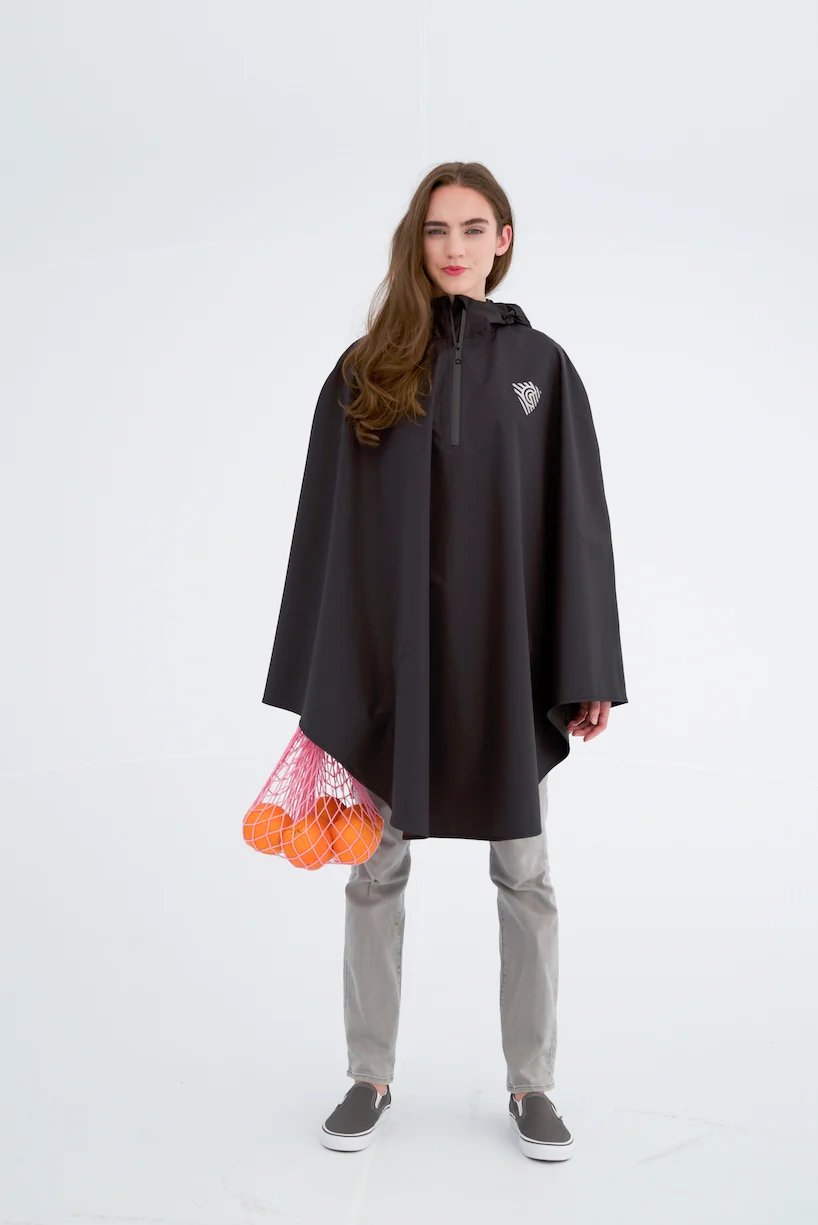 smarthood 推出全新自行车专用雨披，采用不含 PFC 的材料制成