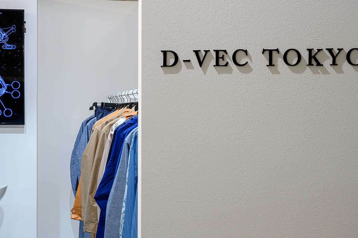 D-VEC 展览装置由 WEA / Pitti Uomo 96 / D-VEC Tokyo 设计，吸引异性
