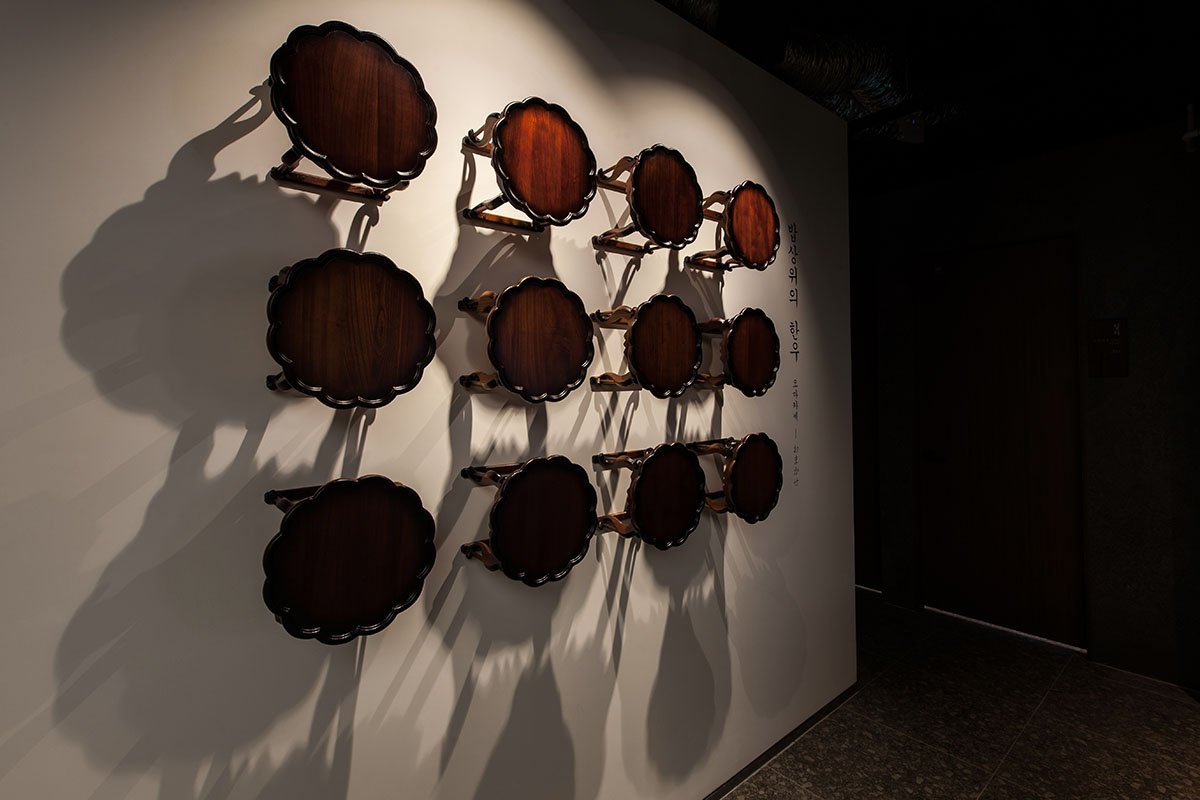 “餐桌上的韩国牛肉餐”内部