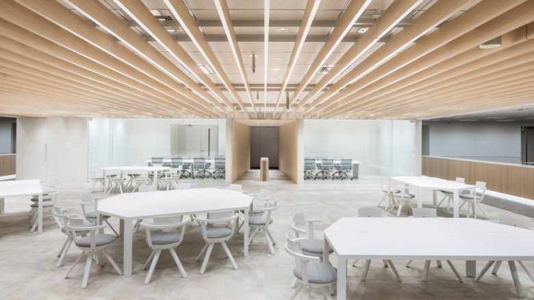 BROOK Inc. 的钻石总部 BROOK Inc. 的钻石总部