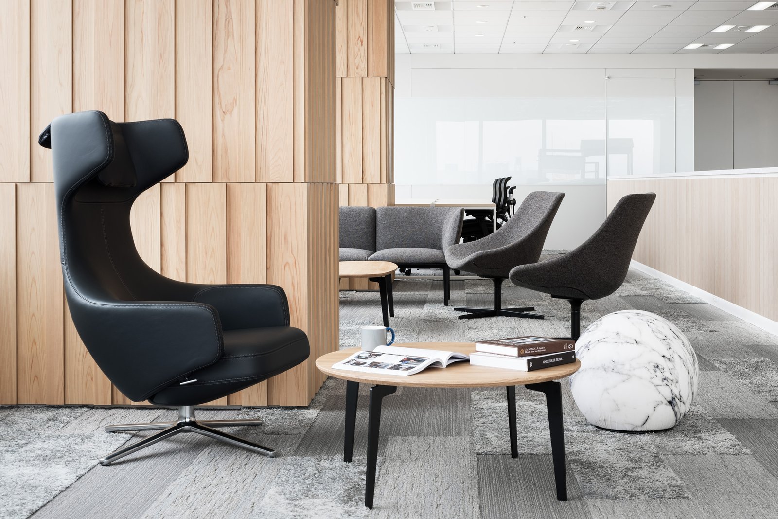 BROOK Inc. 的钻石总部 BROOK Inc. 的钻石总部