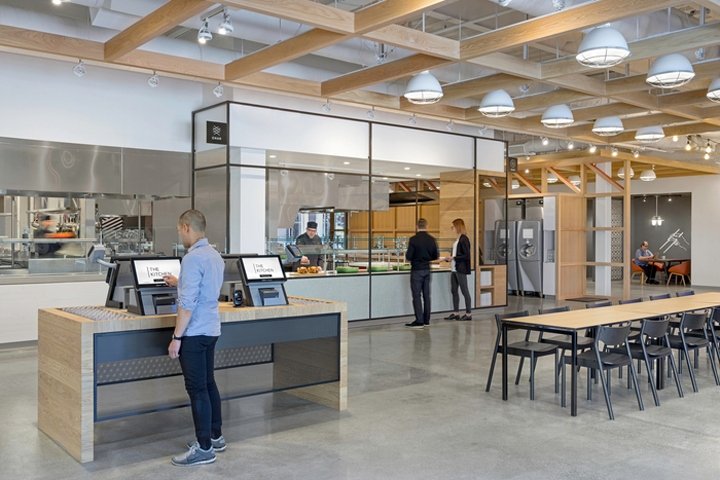 Gensler 设计的 eBay 办公室自助餐厅，圣何塞 – 加利福尼亚州