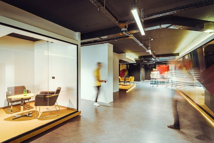 eCommera / 安索帕商务办公室，由 ALL in STUDIO 设计，索非亚 – 保加利亚