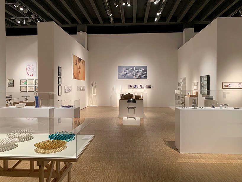 汉斯·乌尔里希·奥布里斯特策划的恩佐·马里展览在米兰三年展开幕 汉斯·乌尔里希·奥布里斯特策划的恩佐·马里展览在米兰三年展开幕