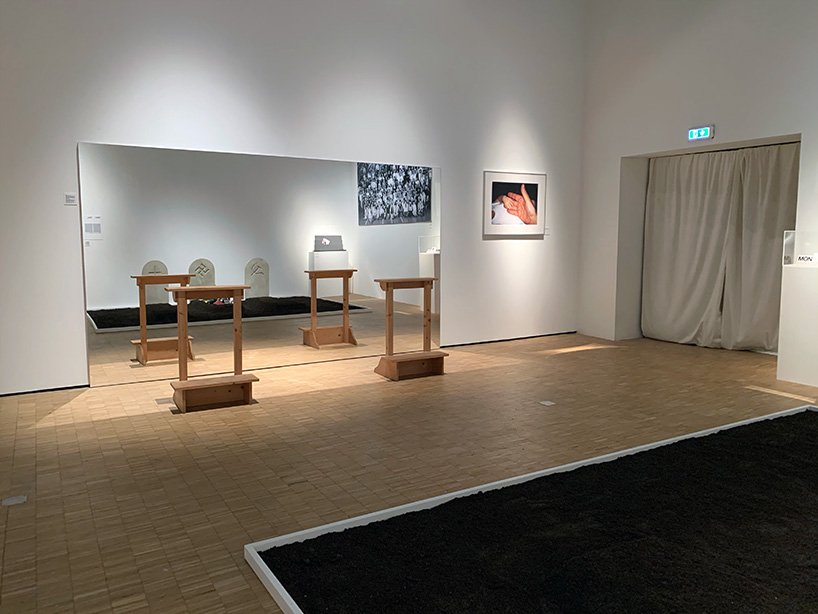 汉斯·乌尔里希·奥布里斯特策划的恩佐·马里展览在米兰三年展开幕 汉斯·乌尔里希·奥布里斯特策划的恩佐·马里展览在米兰三年展开幕