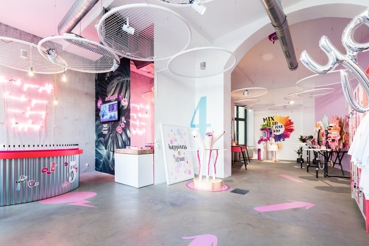 Essence – DFROST Maker Shop,柏林 – 德国 Essence – DFROST Maker Shop,柏林 – 德国