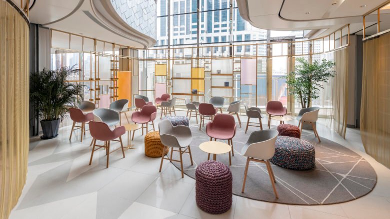 沉浸式且不断发展的新天地社交之家重新定义了上海的生活方式和零售 沉浸式且不断发展的新天地社交之家重新定义了上海的生活方式和零售