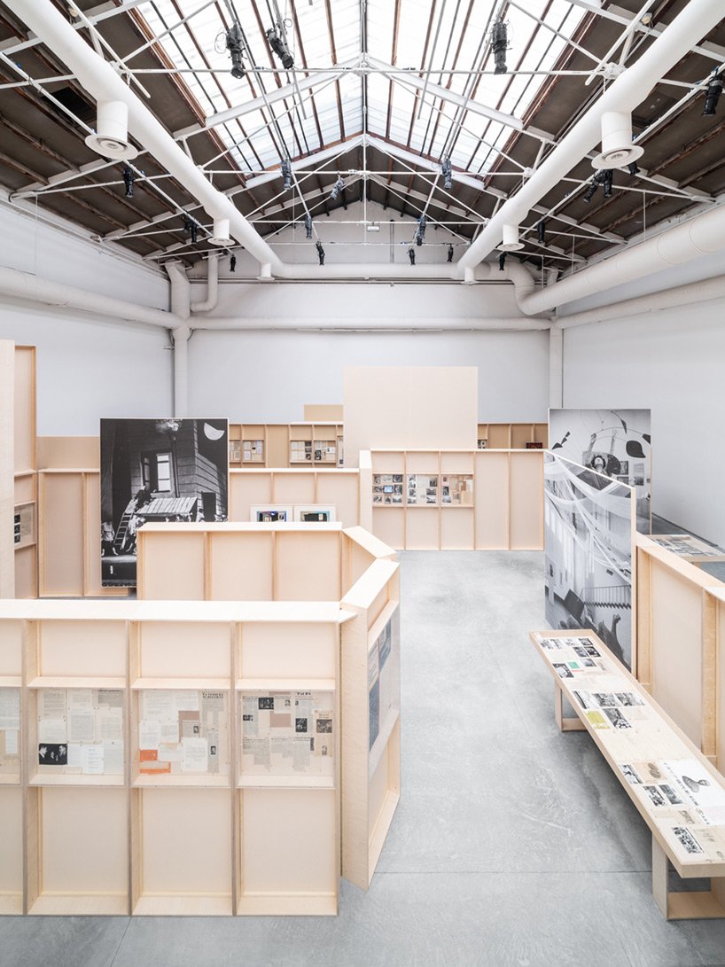 “不安的缪斯”在威尼斯双年展开幕，展览设计由 formafantasma 设计