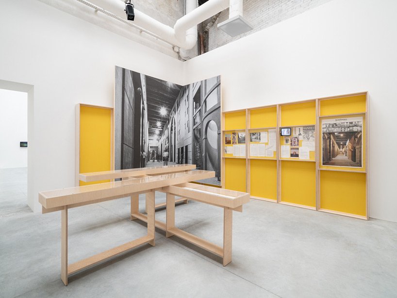 “不安的缪斯”在威尼斯双年展开幕，展览设计由 formafantasma 设计