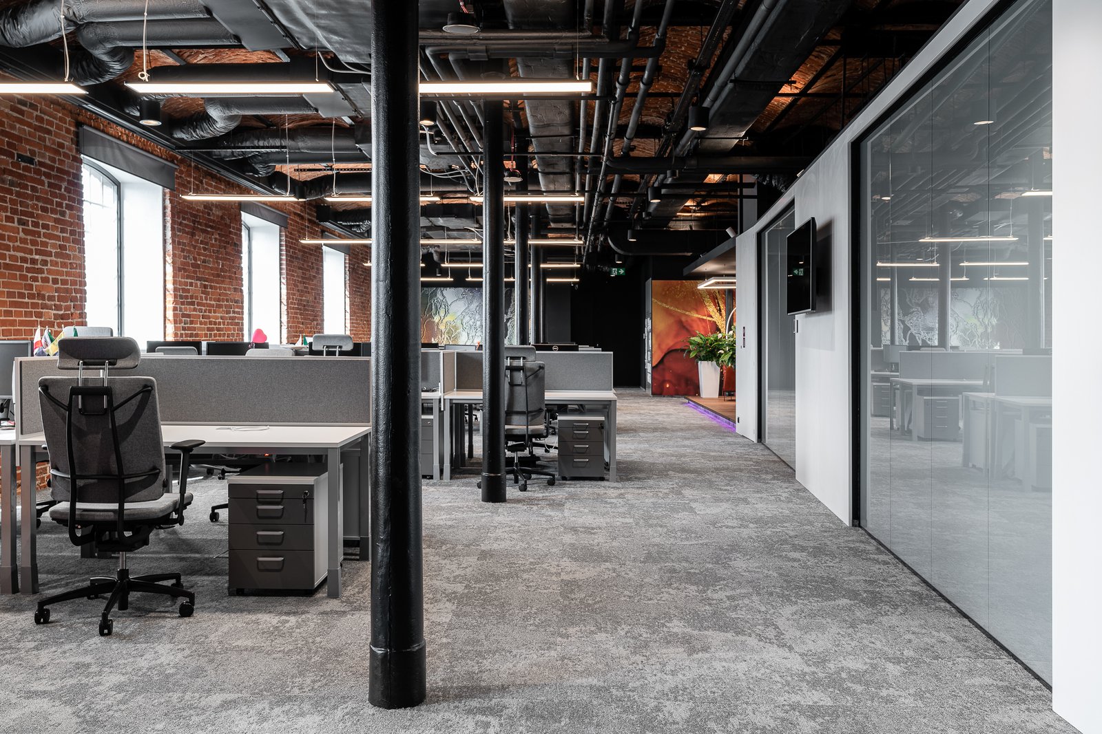 瑞士精准与历史的融合。科莱恩新罗兹办公室一瞥