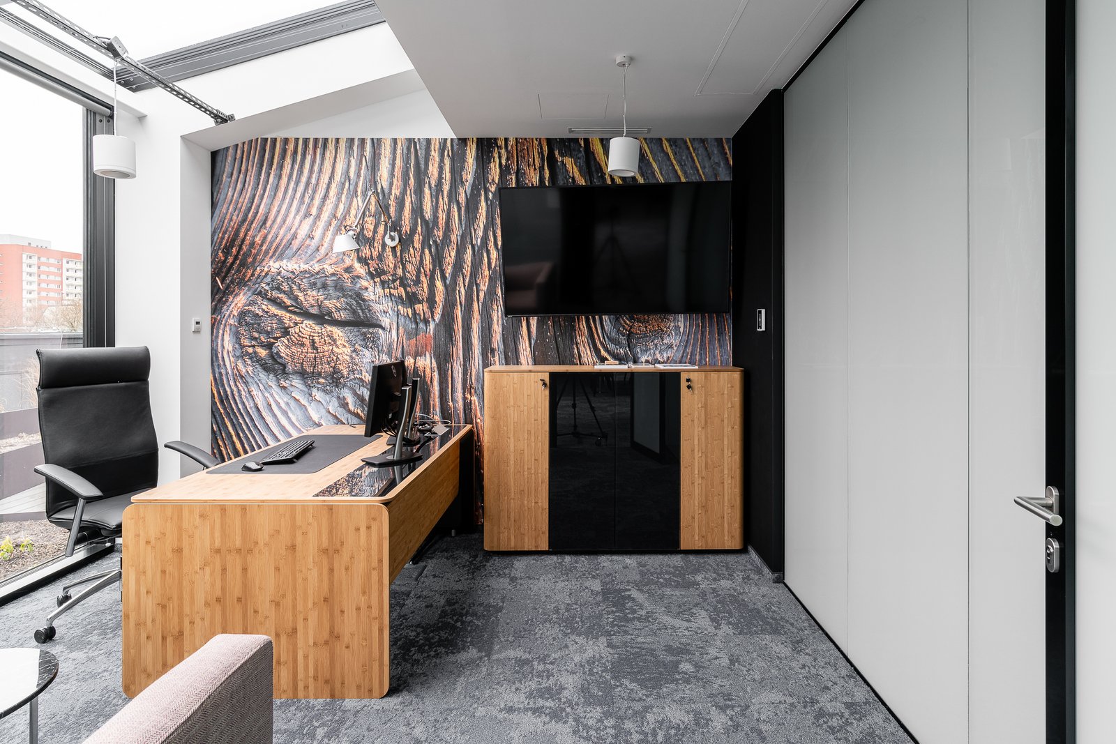 瑞士精准与历史的融合。科莱恩新罗兹办公室一瞥