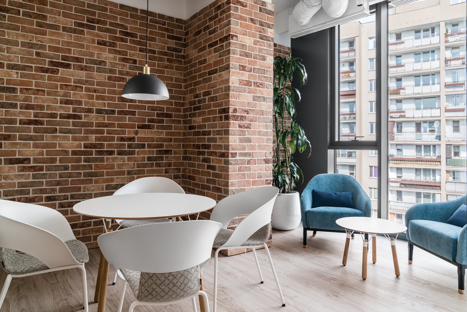 维纳伯格新总部打破陈规