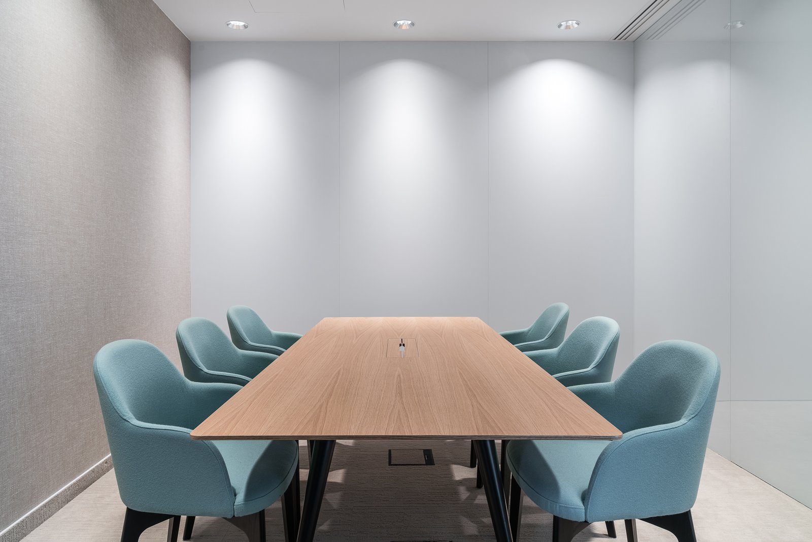 维纳伯格新总部打破陈规