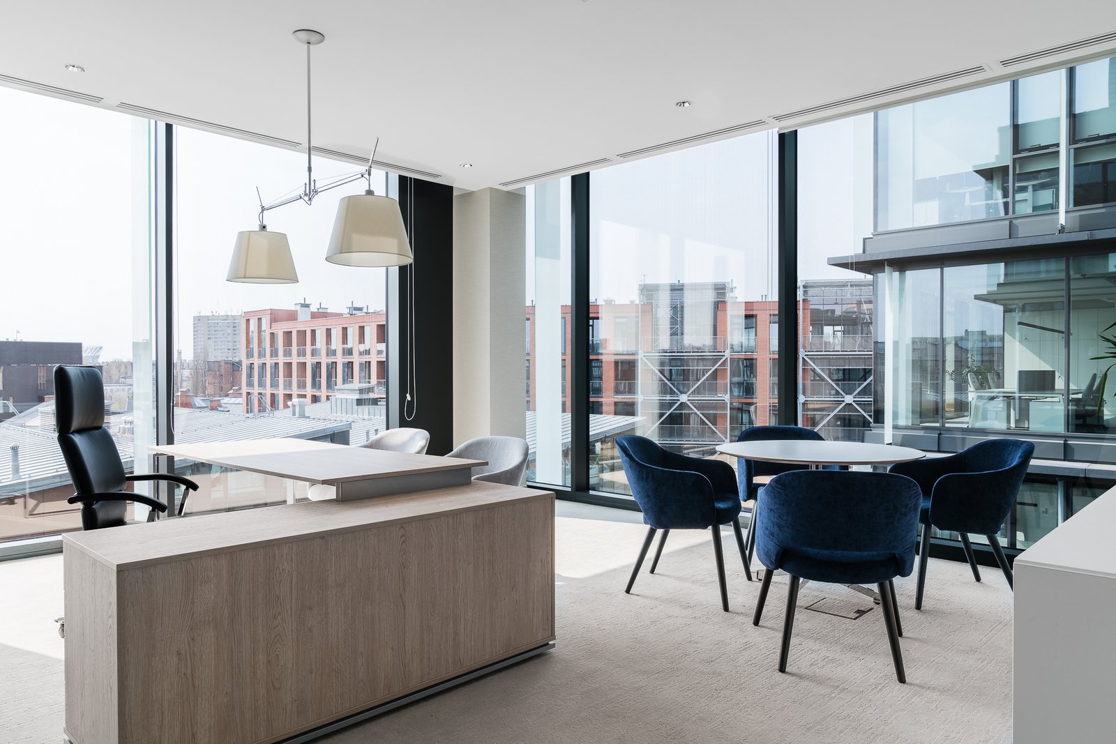 维纳伯格新总部打破陈规