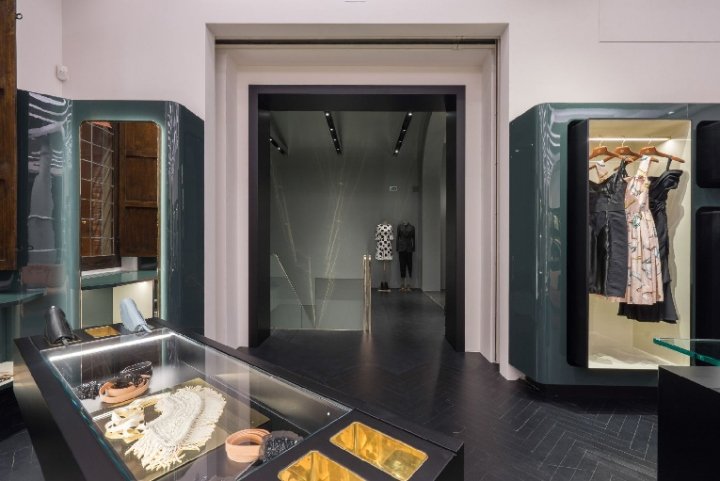 Roberto Baciocchi 的 FR 精品店，意大利博洛尼亚