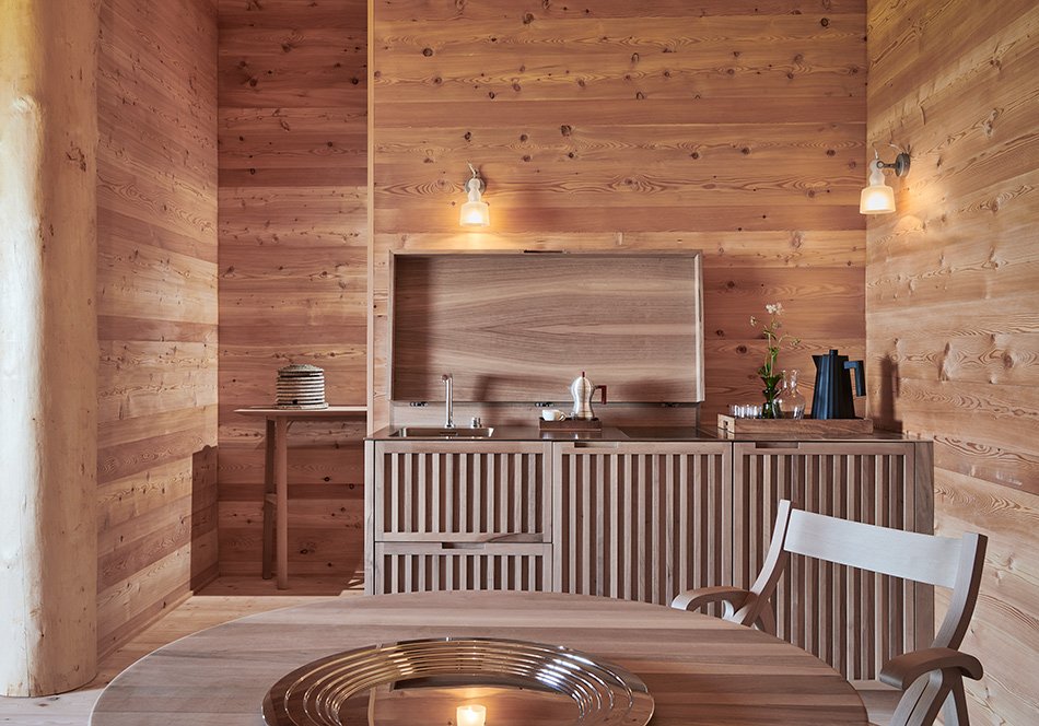 AMDL CIRCLE + michele de lucchi 使用回收的木材建造南蒂罗尔的酒店建筑