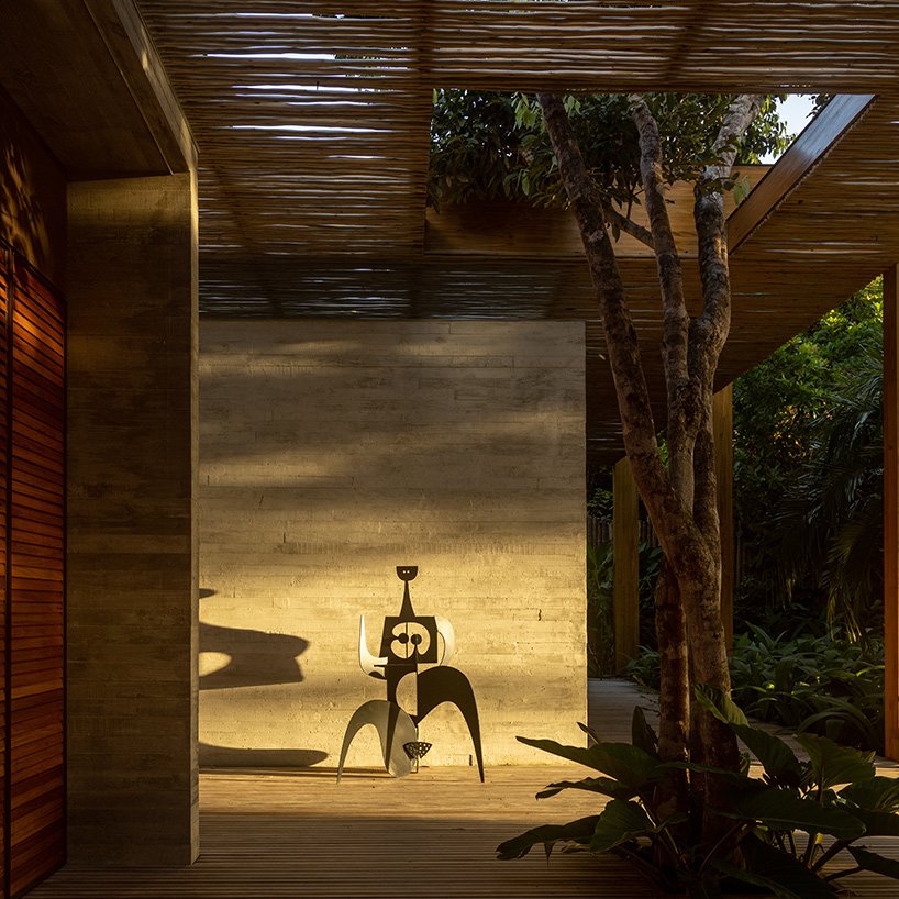 MK27 工作室在巴西东北部的热带海岸线隐藏了“沙屋” MK27 工作室在巴西东北部的热带海岸线隐藏了“沙屋”