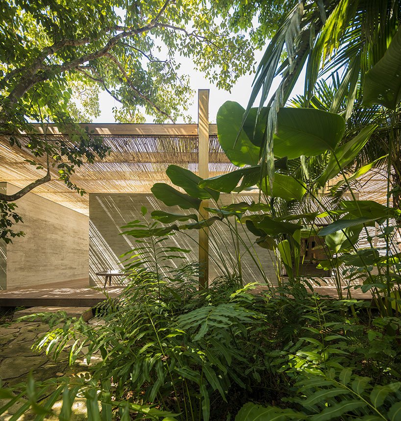 MK27 工作室在巴西东北部的热带海岸线隐藏了“沙屋” MK27 工作室在巴西东北部的热带海岸线隐藏了“沙屋”