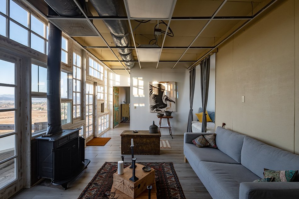 alejandro d'acosta 将 casa elias 建造为“观察和研究景观的站”