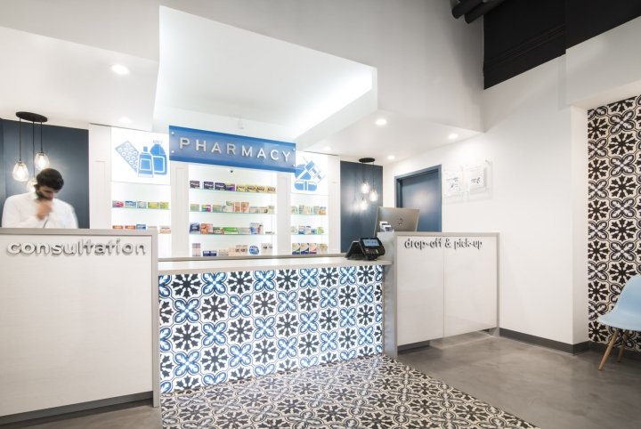 i+care Pharmacy by Leah Plevrities / studioBIG,布鲁克林 – 纽约 i+care Pharmacy by Leah Plevrities / studioBIG,布鲁克林 – 纽约