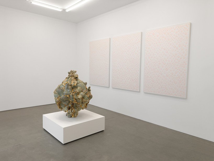 采访韩国艺术家 yeesookyung，探讨 Massimo de carlo 的黄金缺陷