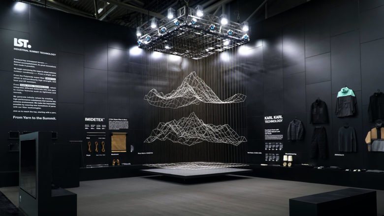 纱线交织实体艺术装置及 AR 体验 纱线交织实体艺术装置及 AR 体验