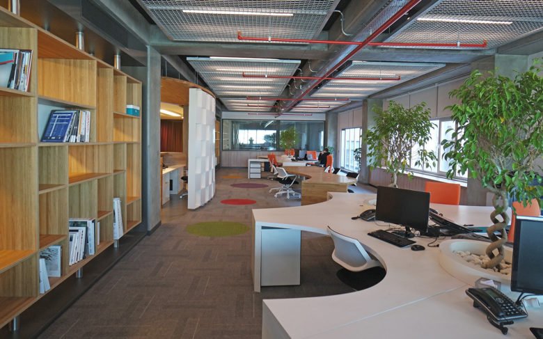 BATI YAPI 办公室 / OSO Architecture