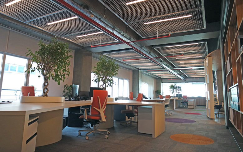 BATI YAPI 办公室 / OSO Architecture