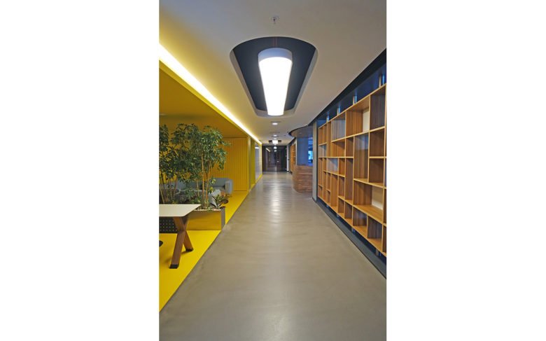 BATI YAPI 办公室 / OSO Architecture