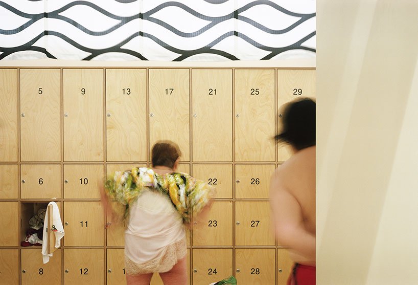 schemata 建筑事务所完成了对东京旧公共浴室的大胆改造 schemata 建筑事务所完成了对东京旧公共浴室的大胆改造