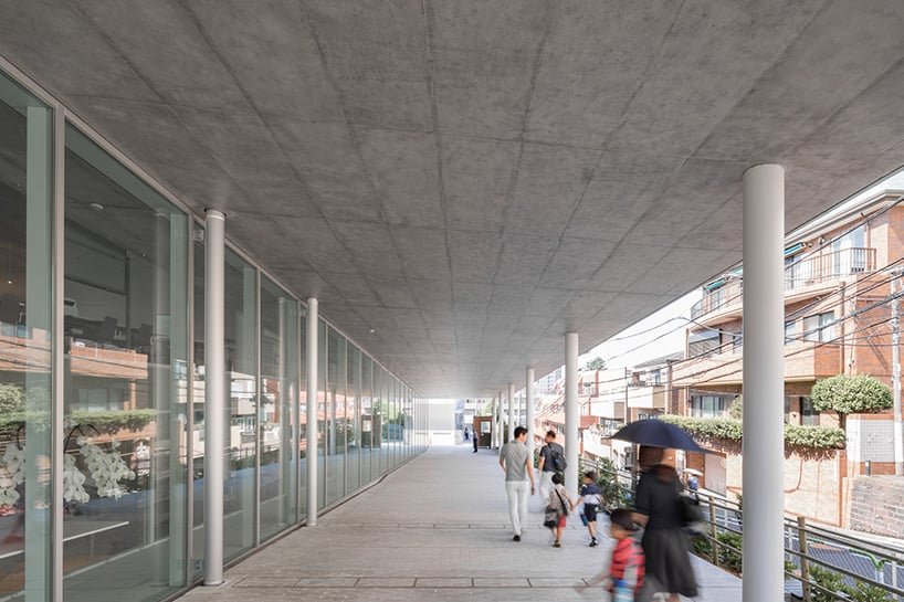 妹岛和世设计的日本女子大学图书馆 摄影：vincent hecht