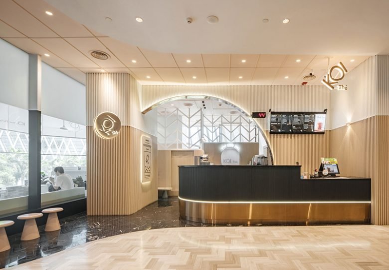 泰国曼谷盖索恩村 KOI thé 旗舰店设计引入招牌菜单