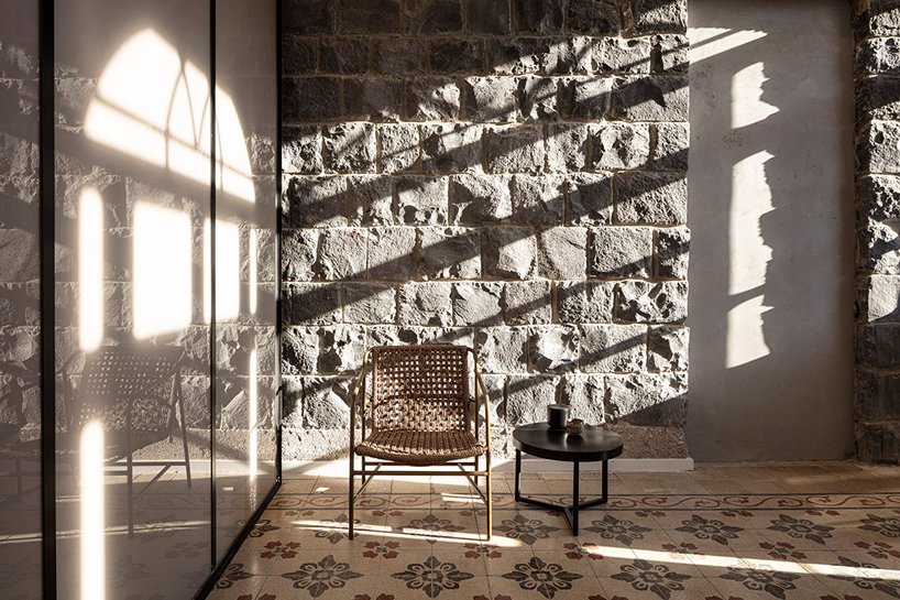Levin Packer 建筑事务所为以色列索非亚酒店保留了原始的奥斯曼结构