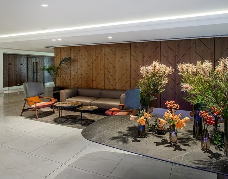 卡尔顿 TLV 酒店