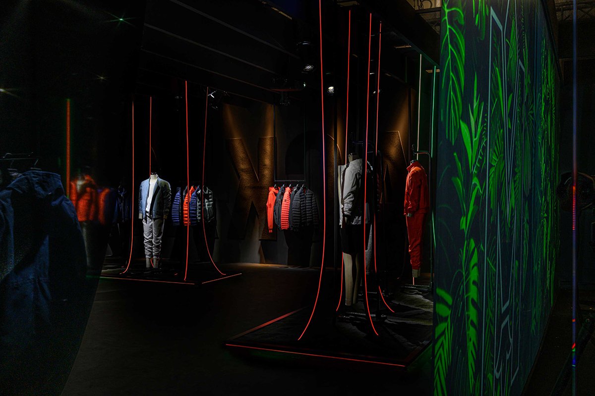 Mackage 展览设计由 Wea / Pitti Uomo 96 / Mackage，漂浮丛林