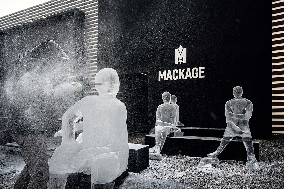 Wea / Pitti Uomo 97 / Mackage 的 Mackage 展览装置，外太空的冰冷之谜