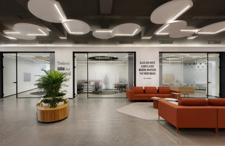 博览中心纺织展厅办公室