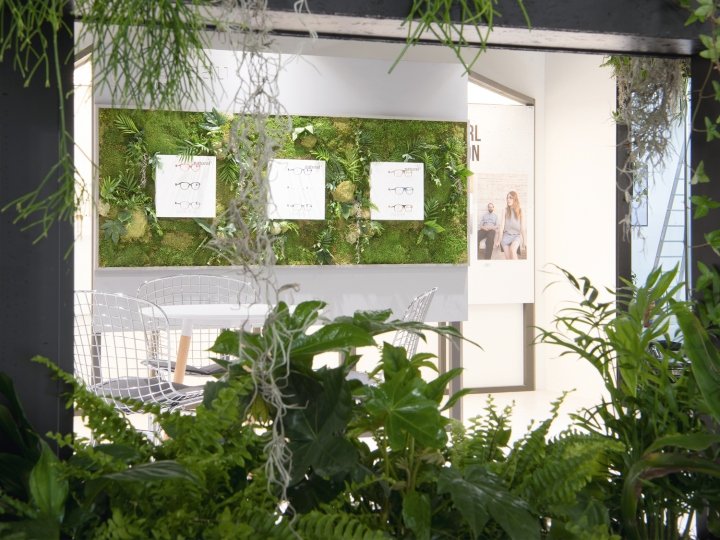 意大利米兰 DFROST MIDO 眼镜展上的 neubau 展位 意大利米兰 DFROST MIDO 眼镜展上的 neubau 展位