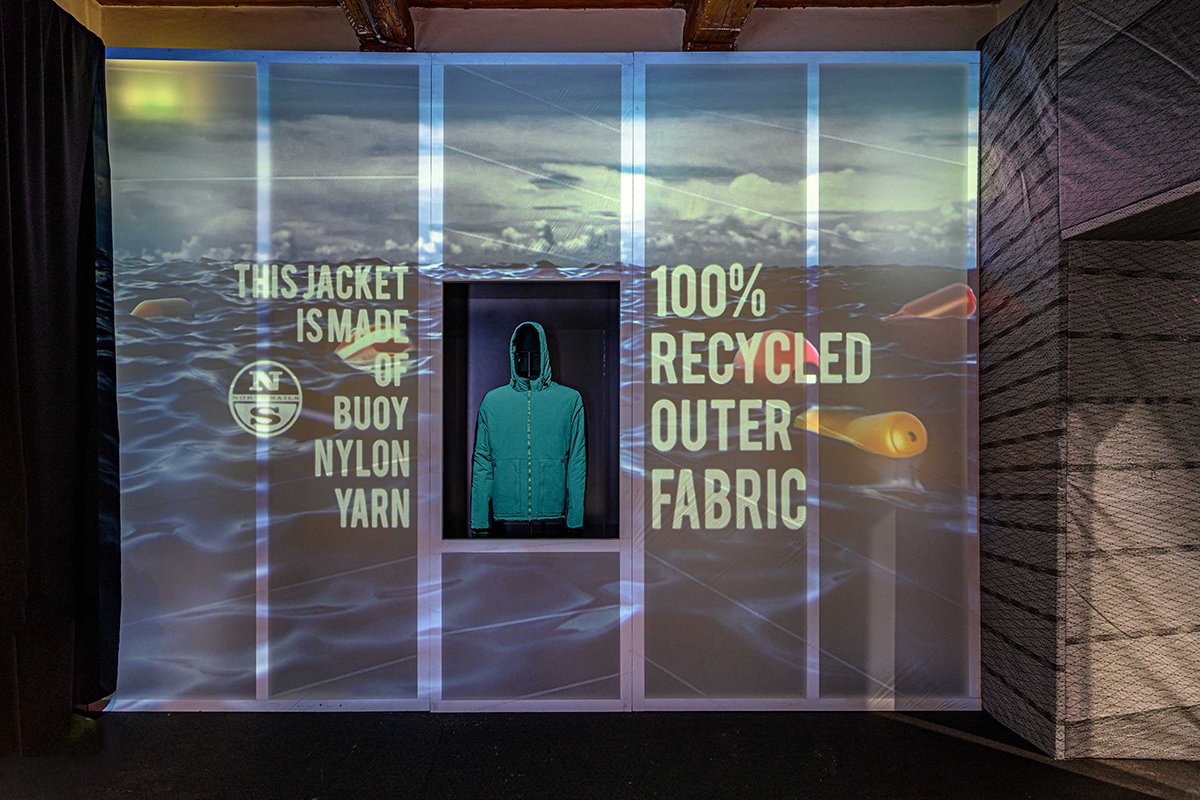 North Sails 展览装置由 Wea / Pitti Uomo 97 / North Sails 设计,大海深呼吸 North Sails 展览装置由 Wea / Pitti Uomo 97 / North Sails 设计,大海深呼吸