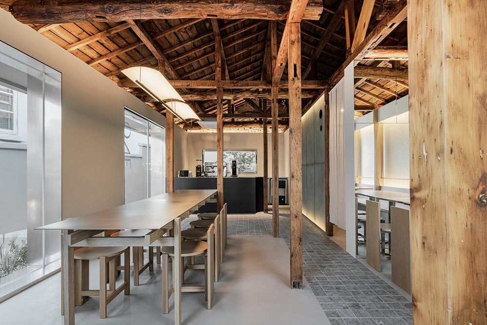 由 oftn 工作室设计的 onecafe