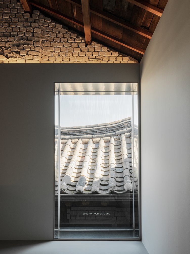 由 oftn 工作室设计的 onecafe