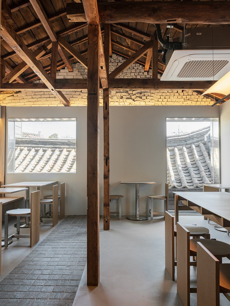 由 oftn 工作室设计的 onecafe