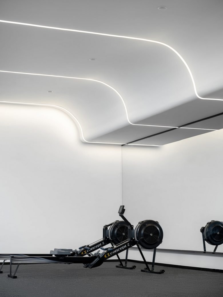 存 FF 芳菲 l 锻炼身体,为人生留白 – 大力神健身世界店 存 FF 芳菲 l 锻炼身体,为人生留白 – 大力神健身世界店