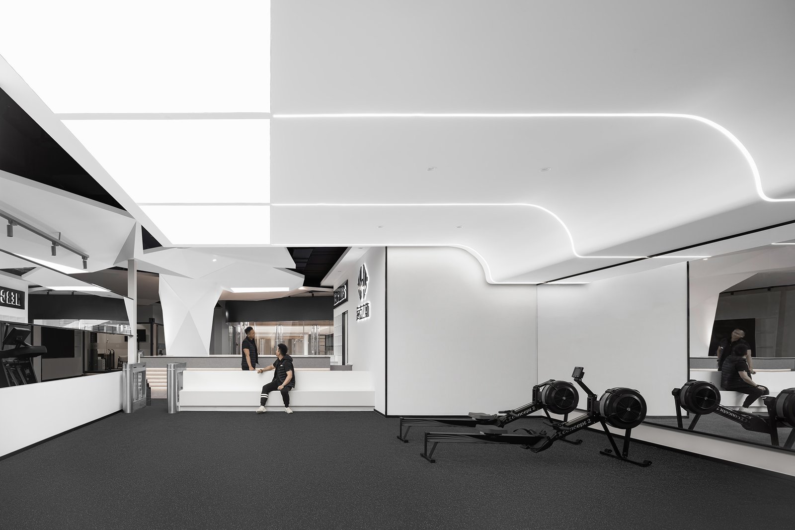 存 FF 芳菲 l 锻炼身体,为人生留白 – 大力神健身世界店 存 FF 芳菲 l 锻炼身体,为人生留白 – 大力神健身世界店