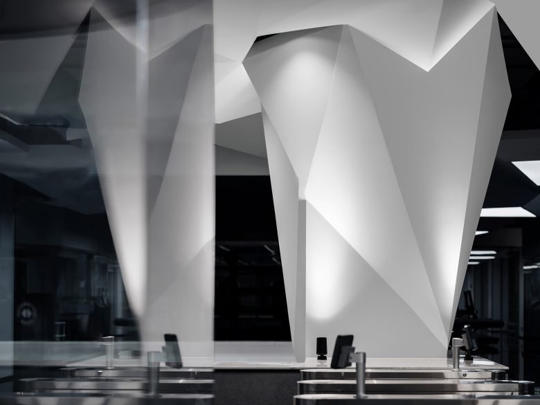 存 FF 芳菲 l 锻炼身体,为人生留白 – 大力神健身世界店 存 FF 芳菲 l 锻炼身体,为人生留白 – 大力神健身世界店