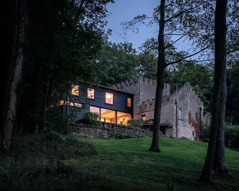 皮尔斯泰勒改造和改造了他位于英格兰西南部的“月光”房子